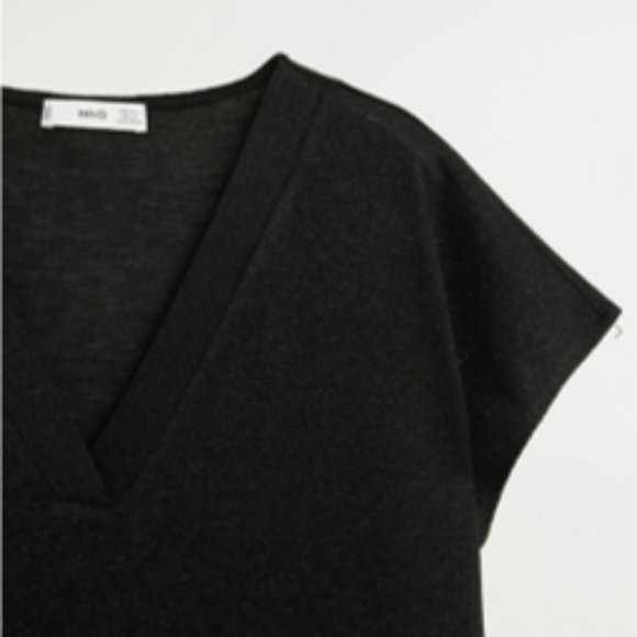 MANGO short sleeve V neck top - Picture 3 of 5
